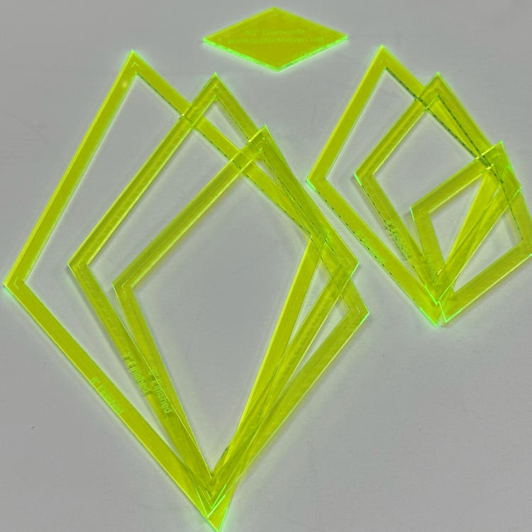 Quilters HavenNesting Diamonds